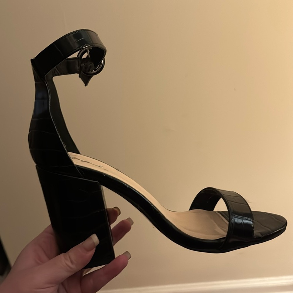 Qupid Black Crocodile High Heels, Size 8